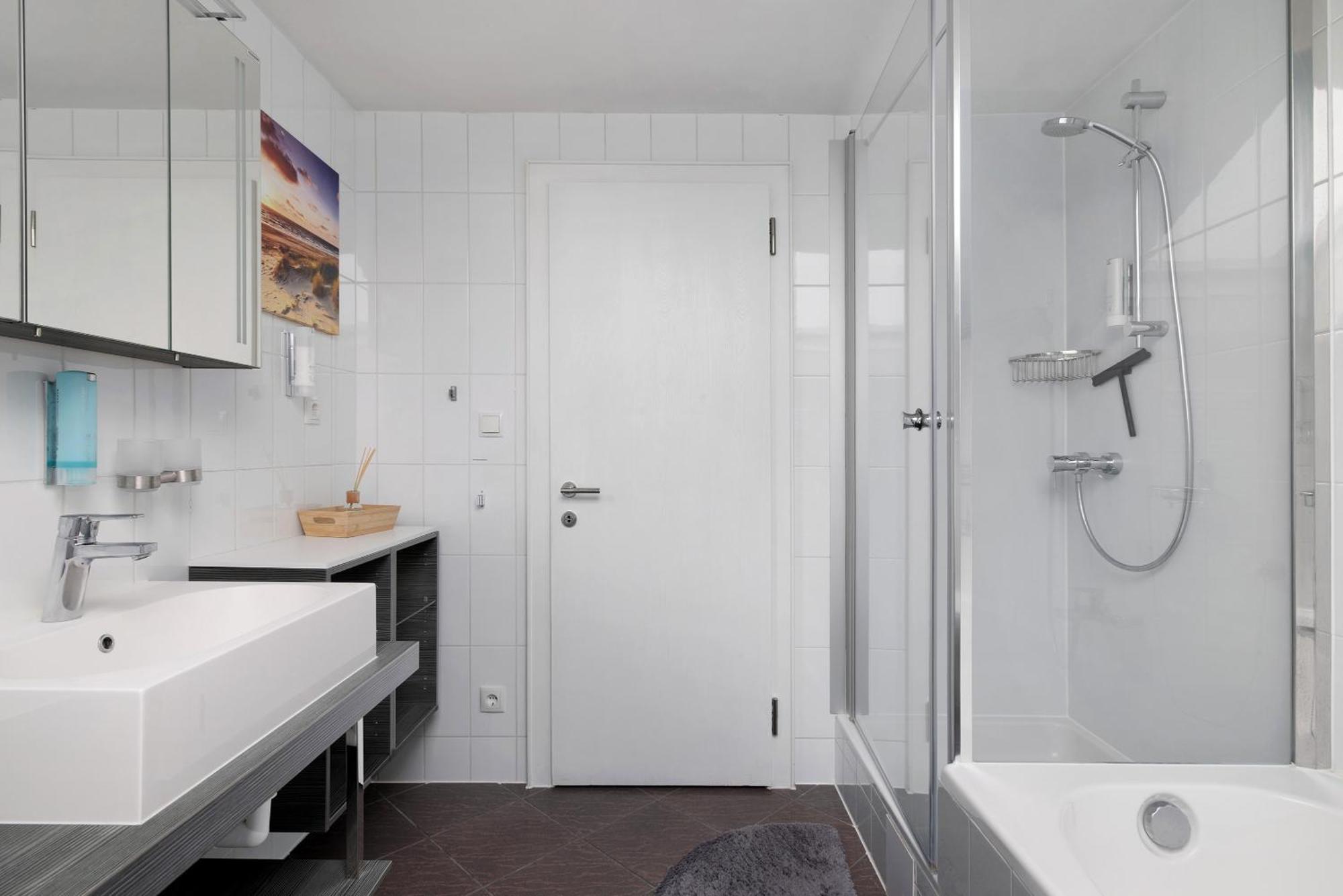 Ferienwohnung Rheintal Хард Екстериор снимка